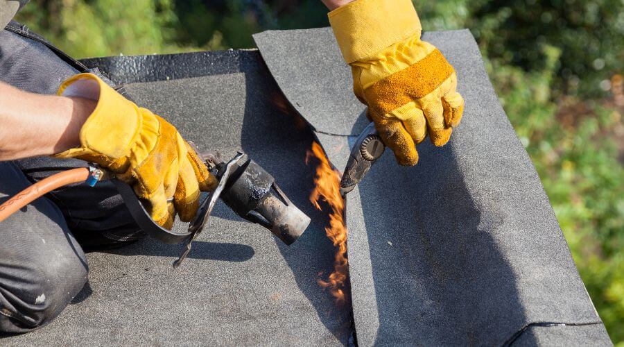 Expert top industrial roofings services in Mistletoe, KY
